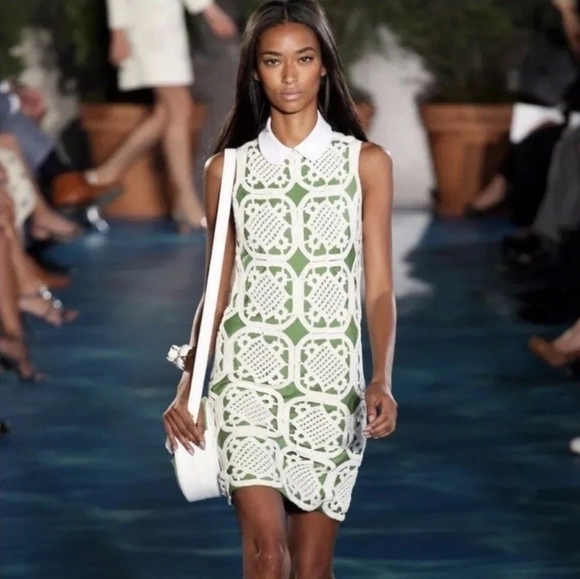Tory Burch Lexi Crochet Dress Runway Green RARE Size S - Picture 1 of 7